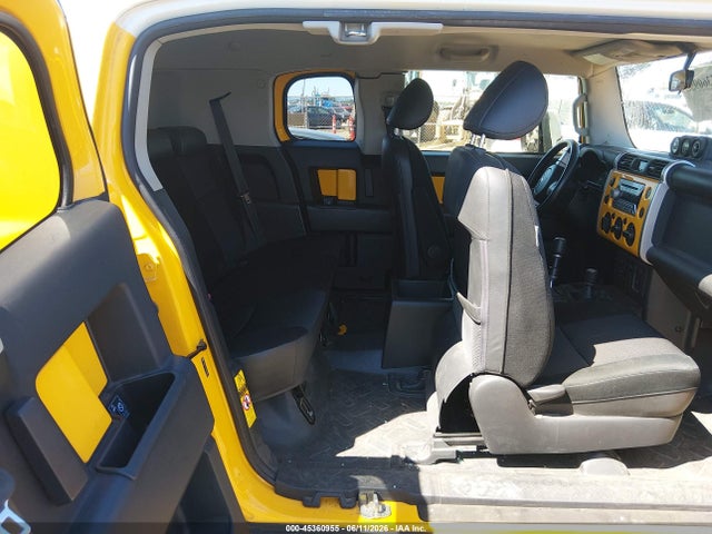 Toyota FJ Cruiser