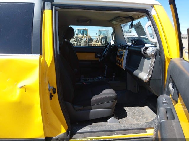 Toyota FJ Cruiser