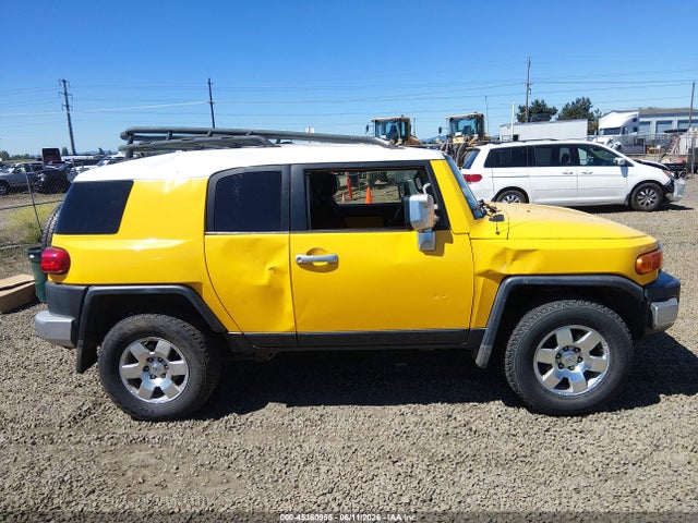 Toyota FJ Cruiser