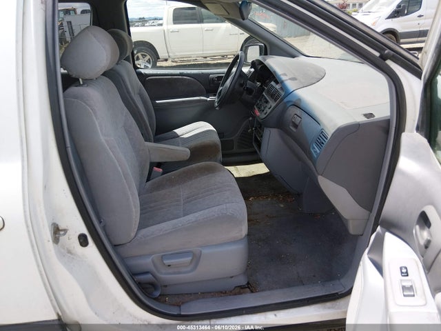 Toyota Sienna Le