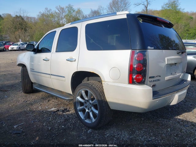 GMC Yukon Denali