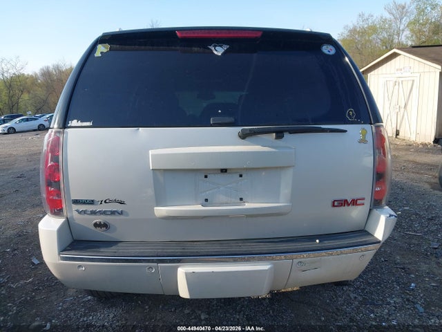 GMC Yukon Denali
