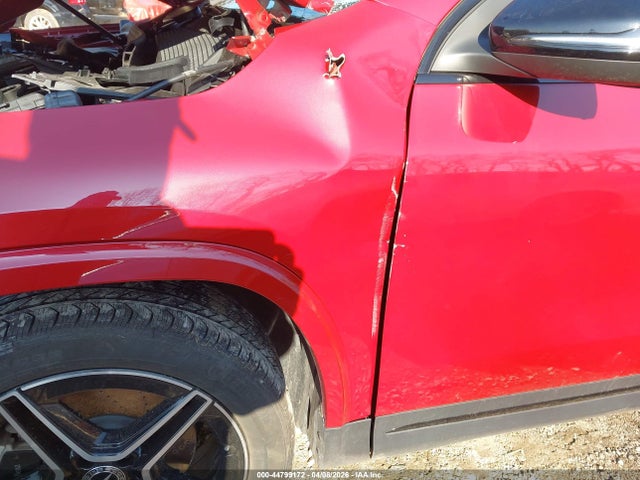 Mercedes-Benz GLA 4matic