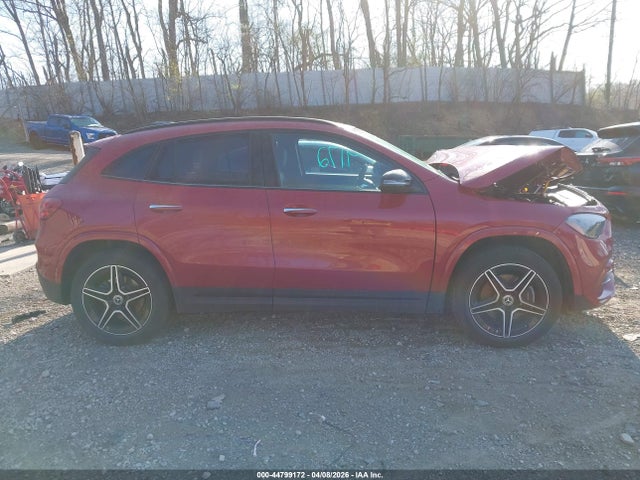 Mercedes-Benz GLA 4matic