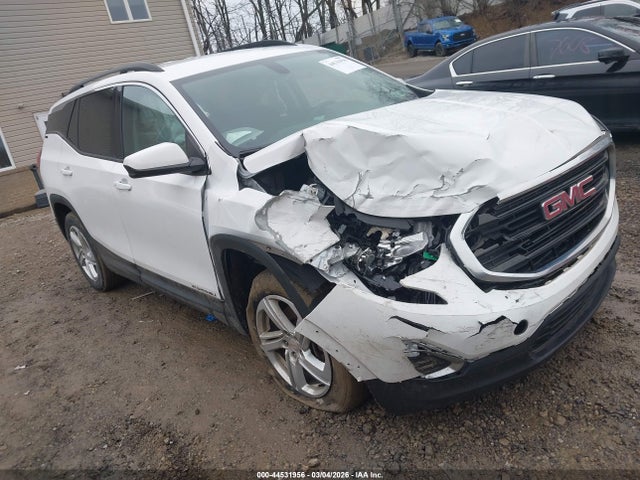 Salvage GMC Terrain Image