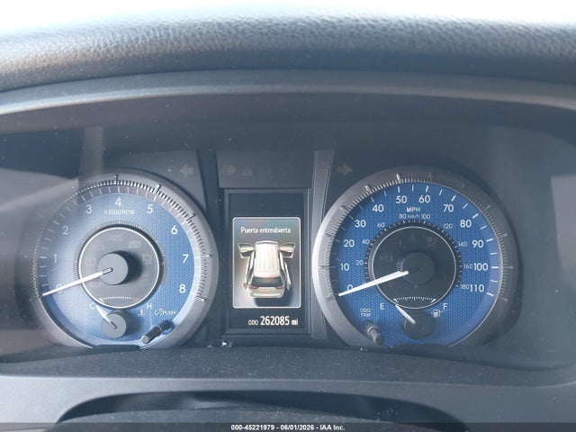 Toyota Sienna Le 8 Passenger