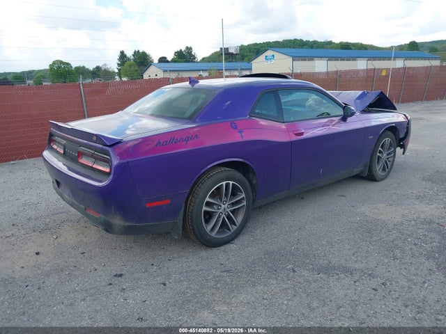 Dodge Challenger Gt Awd