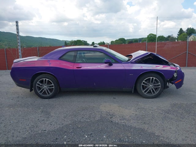 Dodge Challenger Gt Awd