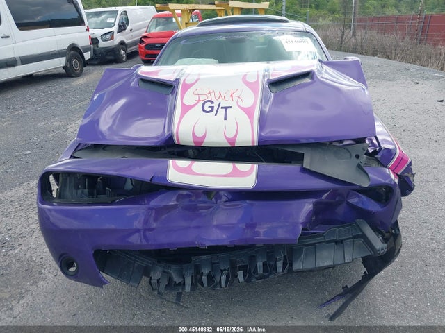 Dodge Challenger Gt Awd