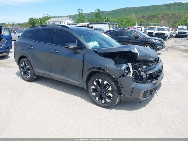 Salvage Kia Sportage Image