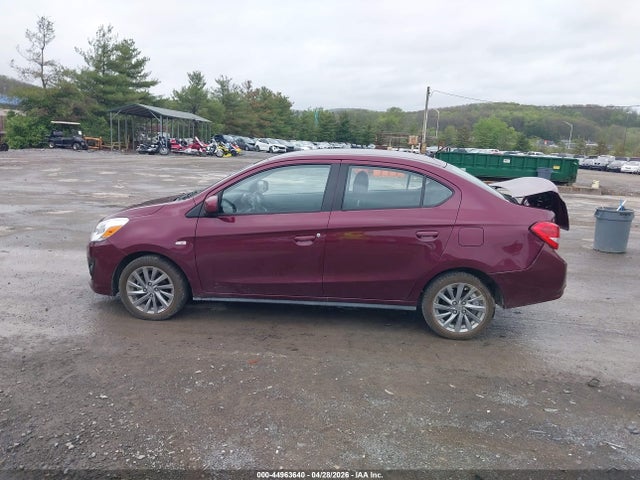 Mitsubishi Mirage Es