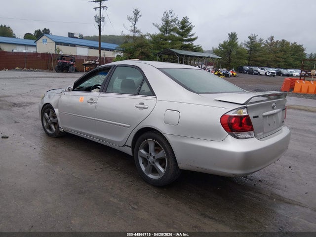 Toyota Camry Se V6