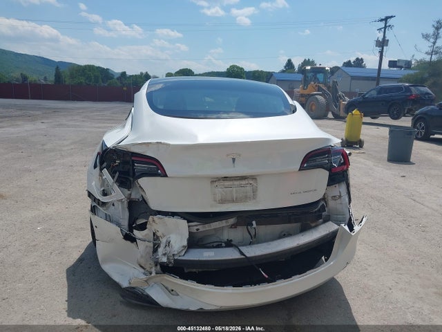 Tesla Model 3 Long Range