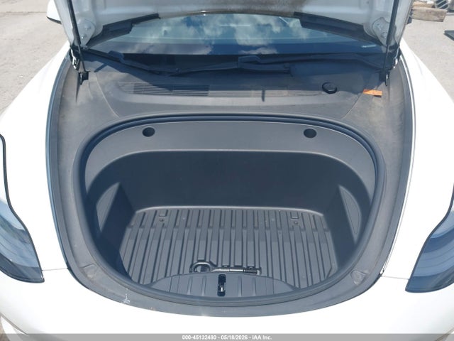 Tesla Model 3 Long Range