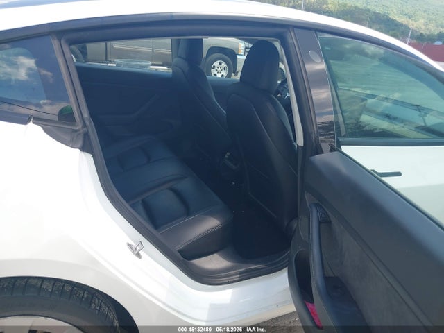 Tesla Model 3 Long Range
