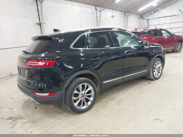 Lincoln MKC Select
