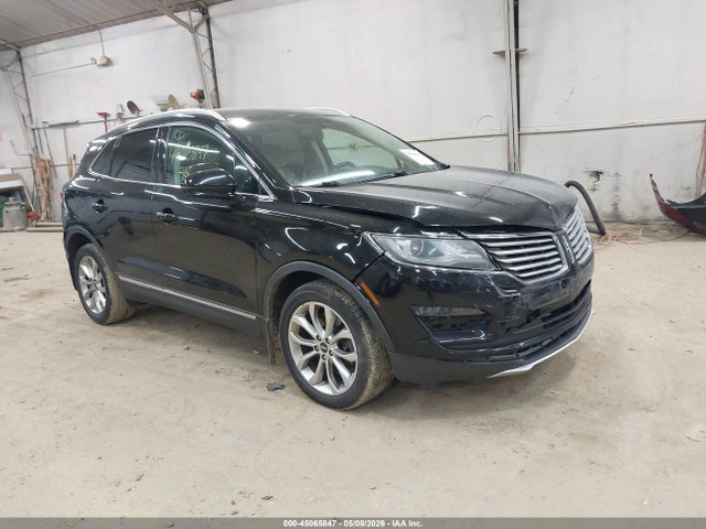 Salvage Lincoln MKC Image