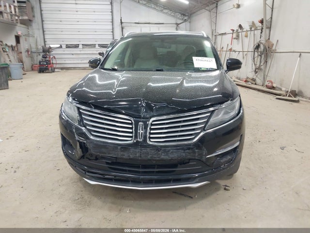 Lincoln MKC Select