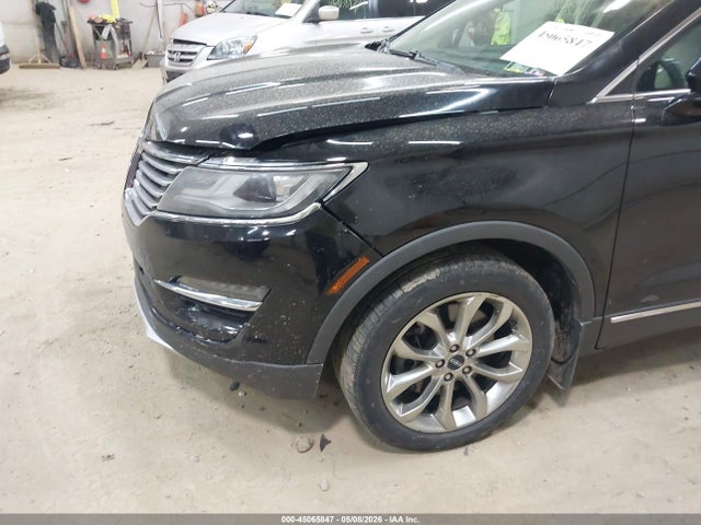 Lincoln MKC Select
