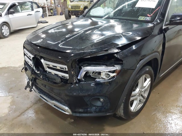 Mercedes-Benz GLB 4matic
