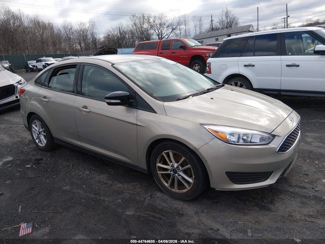 Salvage Ford Focus Image