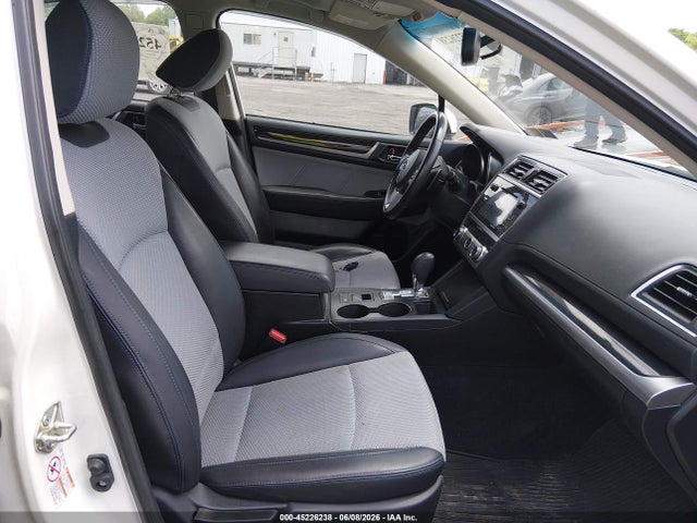 Subaru Legacy 2.5i Sport