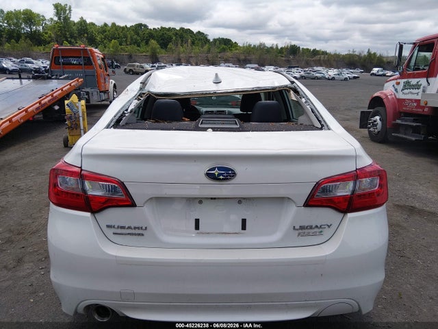 Subaru Legacy 2.5i Sport