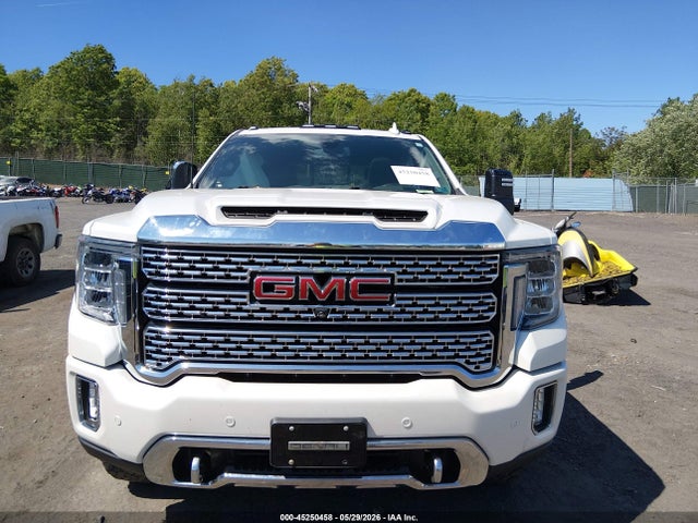General Motors Sierra 2500HD 4wd  Standard Bed Denali