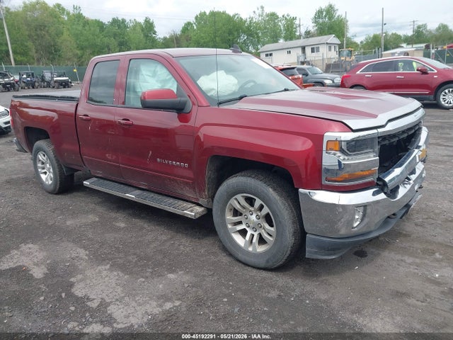 Salvage Chevrolet Silverado 1500 Image