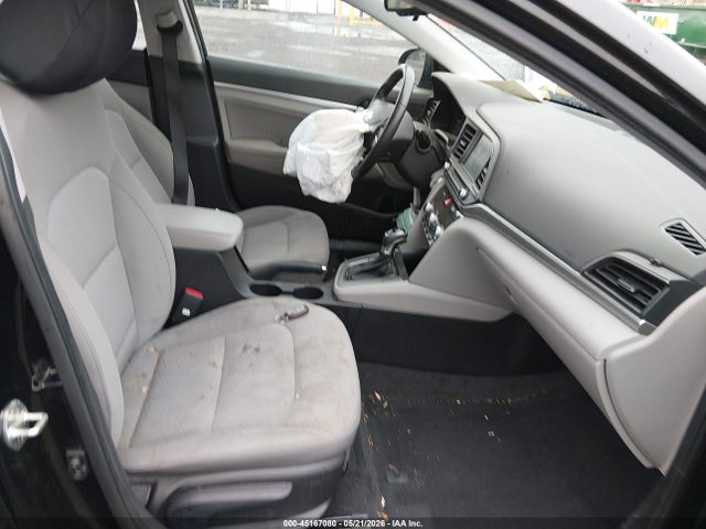 Hyundai ELANTRA Value Edition