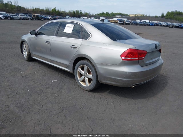 Volkswagen Passat 2.5l Se