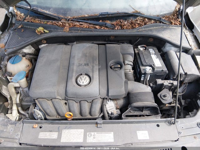 Volkswagen Passat 2.5l Se