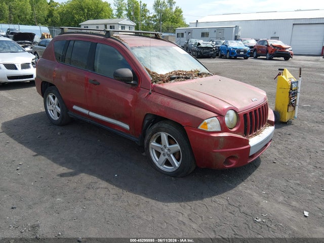 Salvage Jeep Compass Image