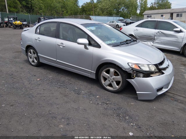 Salvage Honda Civic Image