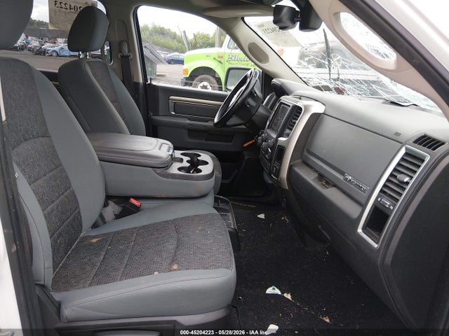 Ram 1500 Big Horn  4x4 5'7 Box