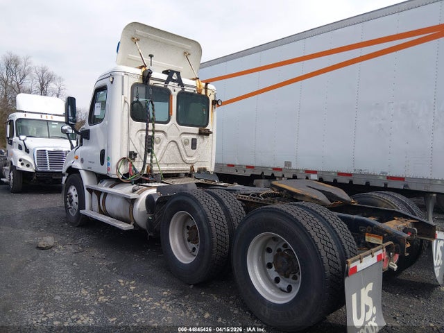 Freightliner Cascadia 113