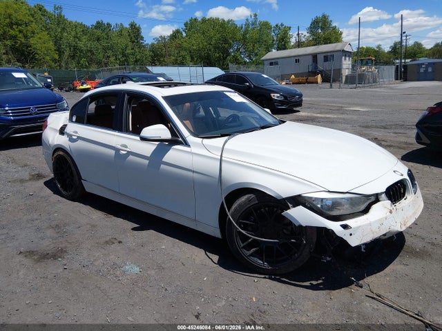 Salvage BMW 3 Series Image