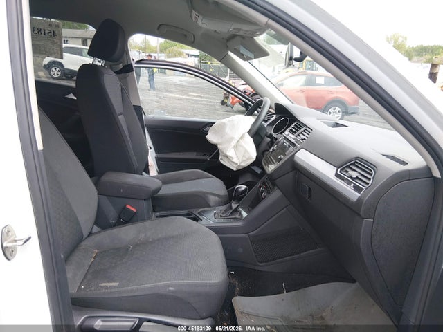Volkswagen Tiguan 2.0t S