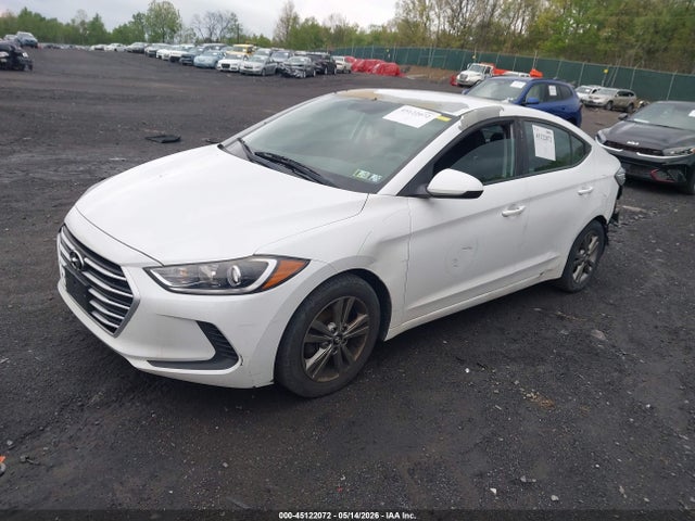 Hyundai ELANTRA Sel