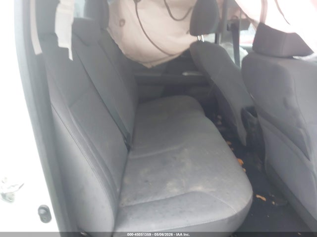 Toyota Tacoma Sr5 V6
