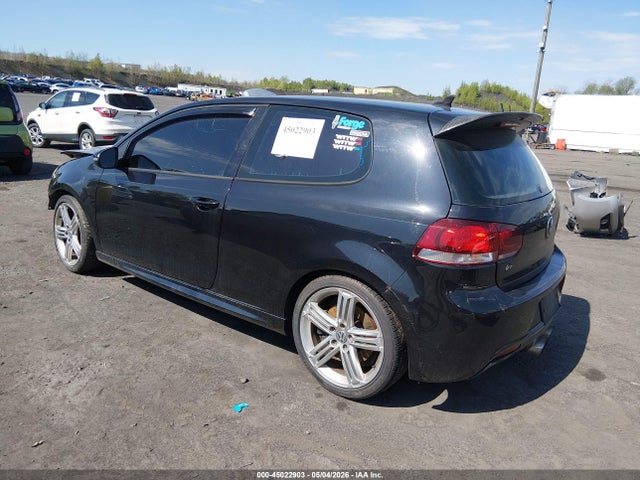 Volkswagen Golf 2-door
