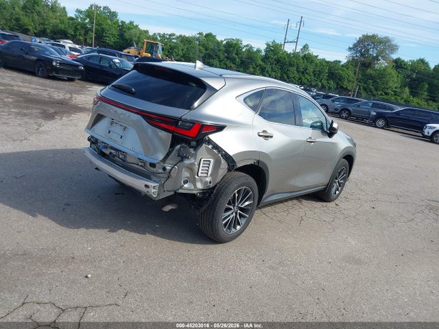 Lexus NX Premium