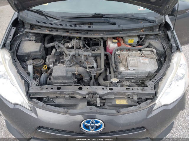 Toyota Prius c Two