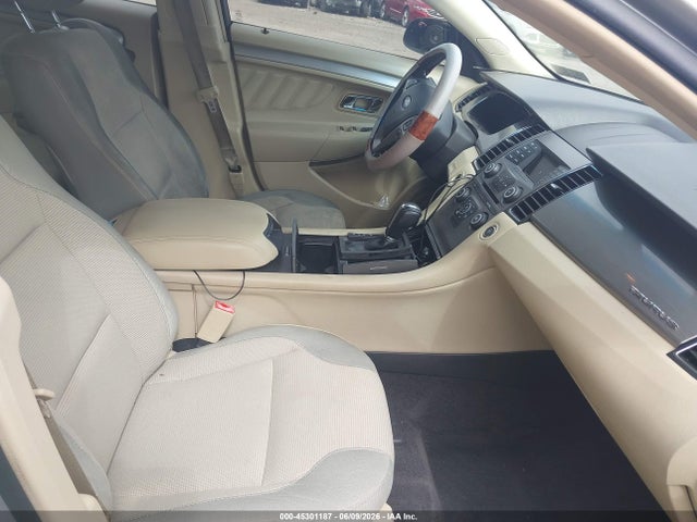 Ford Taurus Sel