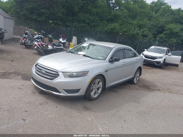 Ford Taurus Sel