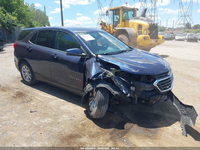 Salvage Chevrolet Equinox Image