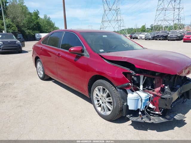 Salvage Toyota Camry Image