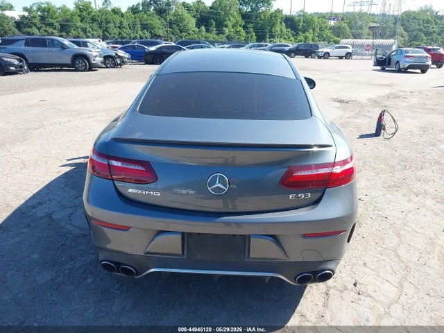 Mercedes-Benz E-Class 4matic