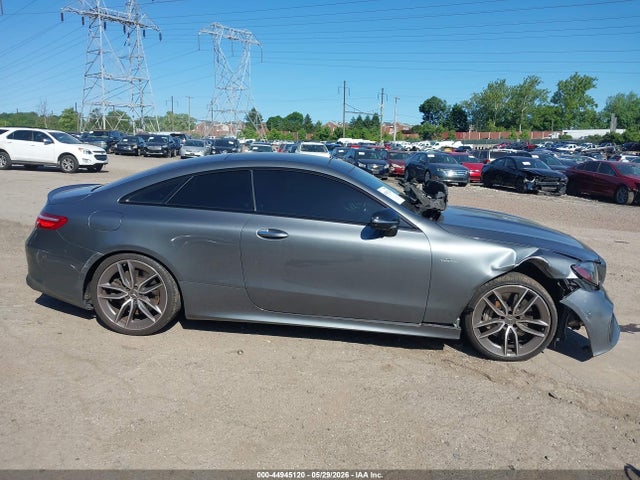 Mercedes-Benz E-Class 4matic