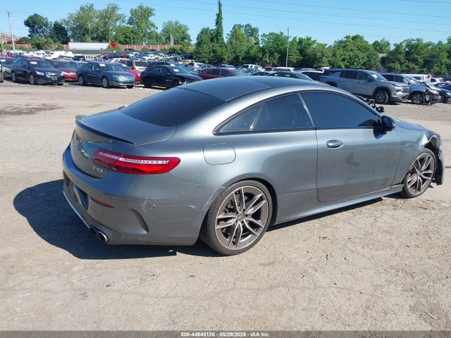 Mercedes-Benz E-Class 4matic